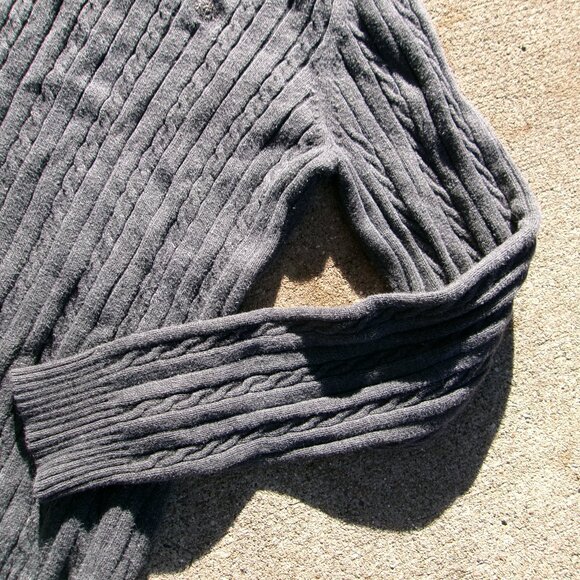 IZOD Turtleneck Ladies Womens Gray Cable Knit Fisherman Sweater Size Medium VGUC - Picture 4 of 14